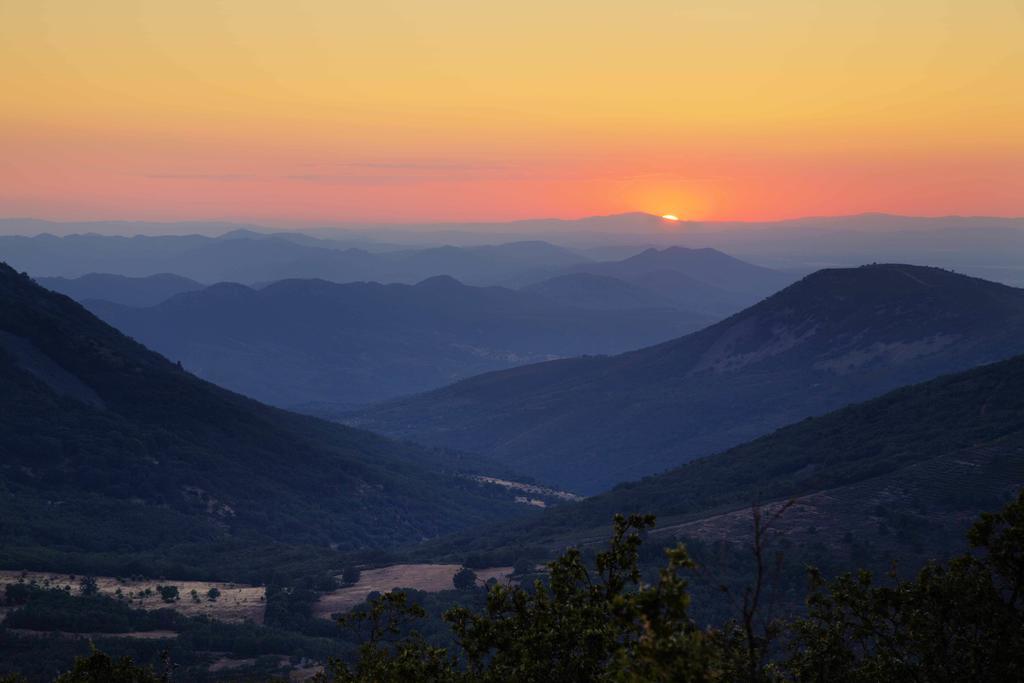 Las Lucias, Experiencias De Ecoturismo Navatrasierra Zewnętrze zdjęcie